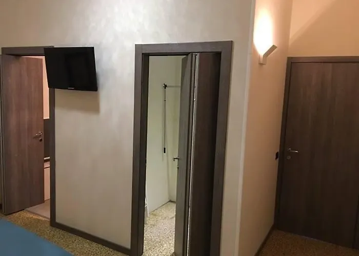 Bissolati Nocleg ze śniadaniem Brescia